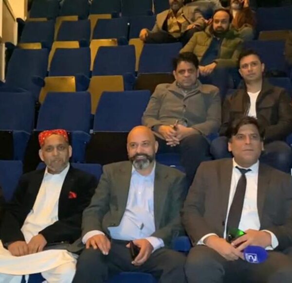 04DE3D4D-5439-4AC5-98C8-7C33CDB56E87