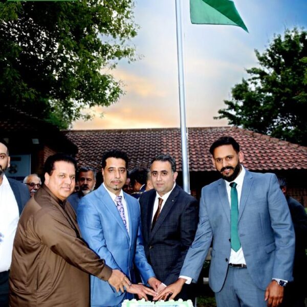 E8A47230-6B86-47F6-90E1-7636CC1820F3